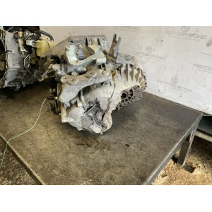 CAMBIO MANUALE COMPLETO CHEVROLET Cruze Berlina diesel 2000 (09)