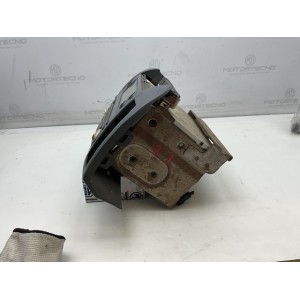 AUTORADIO PER NISSAN Micra 4° Serie (03 al 05) autoradio viene fornito senza codice di sblocco