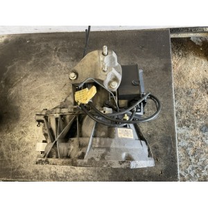 CAMBIO MANUALE COMPLETO FORD Fiesta 6° Serie  diesel 1400 (08 17)