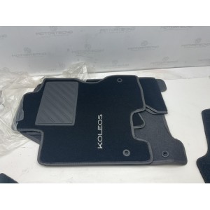 Set di tappetini tappeti originali nuovi ricamati con rivestimento batti tacco per Renault koleos
