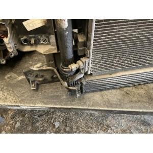 CALANDRA COMPLETA DI RADIATORI RENAULT MEGANE 3 1.9 DCI RADIATORI A/C, ACQUA, INTERCOOLER, VENTOLA, MANCA TRAVERSA ANNO: 2010
