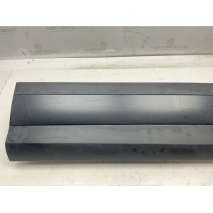 K8D2-21064-A MODANATURA ESTERNA INFERIORE PORTA ANTERIORE DESTRA LAND ROVER RANGE ROVER EVOQUE  (2011 2019)