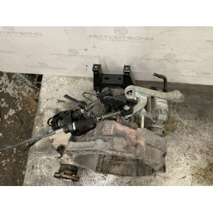 CAMBIO MANUALE COMPLETO SKODA Fabia Berlina 1° Serie benzina 1200 (99 07) completo di motorino
