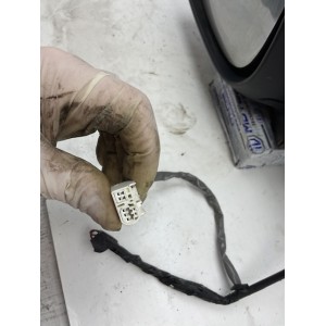SPECCHIETTO RETROVISORE SINISTRO SUZUKI Swift 4° Serie E9026277 (04 10) calotta grigia 5 pin