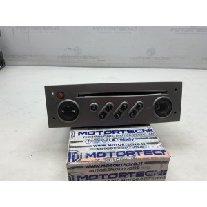 AUTORADIO RENAULT Scenic n.Serie 8200562686 senza codice di sblocco
