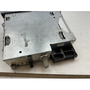 AUTORADIO RENAULT Scenic n.Serie 8200562686 senza codice di sblocco