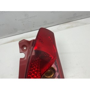 STOP FANALE POSTERIORE DESTRO SUZUKI  Swift 4° Serie (04 10)