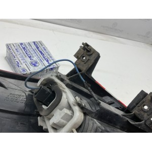 STOP FANALE POSTERIORE DESTRO PARTE ESTERNA VERSIONE SCURA CITROEN C4 Picasso Mk1 9673164780 (06 13)