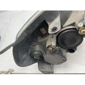 Faro fanale anteriore sinistro , Fiat punto Evo connettore viola, fondo grigio , nero Compatibile con tutte le motorizzazioni