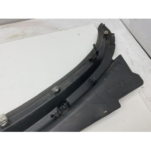 GRIGLIA GOCCIOLATOIO LANCIA YPSILON 2012 in poi CODICE: 735479606