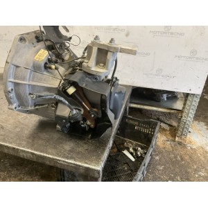 CAMBIO MANUALE COMPLETO FORD Fiesta 6° Serie 8A6R 7002 EB F6JD Diesel 1400 (08 17)