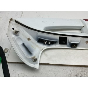 Spoiler alettone  posteriore cofano  versione sport Ford Fiesta 2008 2017 bianco 8a6j44210abw