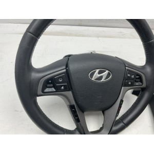 VOLANTE COMPLETO DI AIRBAG E COMANDI RADIO HYUNDAI i40  (12 18)