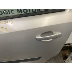 PORTIERA POSTERIORE SINISTRA  COMPLETA DI PANNELLO INTERNO OPEL Corsa D 5P 2° Serie (07 14) GRIGIO METALLIZZATO