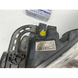 FARO FANALE PROIETTORE ANTERIORE SINISTRO PEUGEOT 207 1° Serie 89045701 (06 09) COMPATIBILE CON TUTTE LE MOTORIZZAZIONI