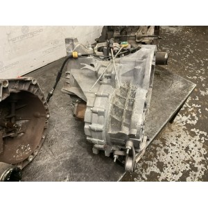 CAMBIO MANUALE COMPLETO FORD Kuga Serie (CBV) 8V4R-7002-BG diesel 2000 (08 13)