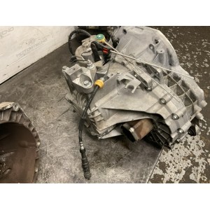 CAMBIO MANUALE COMPLETO FORD Kuga Serie (CBV) 8V4R-7002-BG diesel 2000 (08 13)