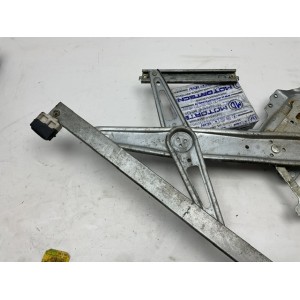 CREMAGLIERA ANTERIORE SINISTRA TOYOTA Yaris Serie 698200D010 (03 05)