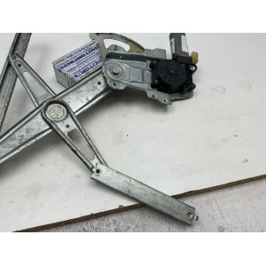CREMAGLIERA ANTERIORE SINISTRA TOYOTA Yaris Serie 698200D010 (03 05)