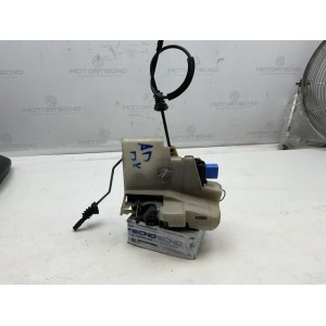 SERRATURA ANTERIORE DESTRA VOLKSWAGEN Polo 4° Serie AUA, BBY, BKY (01 09) 8 pin