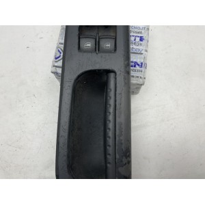 PULSANTIERA ALZACRISTALLI ANTERIORE SINISTRA VOLKSWAGEN GOLF IV