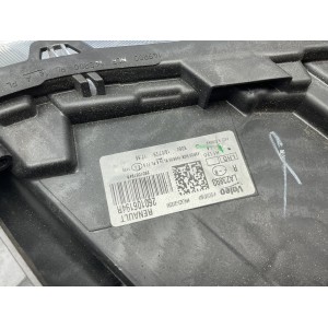 FANALE ANTERIORE DX DACIA Duster Serie 260106194R K9K (17 24)