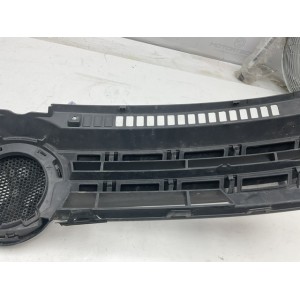 5M0853653D MASCHERINA GRIGLIA PARAURTI ANTERIORE CON STEMMA VOLKSWAGEN GOLF PLUS 1.6 D 77KW 5M 5P (2010)