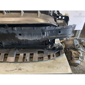 CALANDRA ANTERIORE COMPLETA  FORD FIESTA VI 1.4 BENZINA 2009 con parti lesionate
