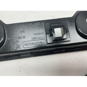 96 738 300 77 modanatura cruscotto autoradio per PEUGEOT 2008  2018