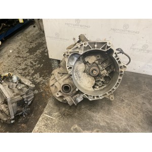 CAMBIO MANUALE FIAT GRANDE PUNTO ABARTH 1.4 TURBO BENZINA 6 MARCE MOTORINO DIETRO ANNO: 2008 2009