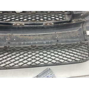 Paraurti centrale anteriore completo di griglia color grigio metallizzato smart 451