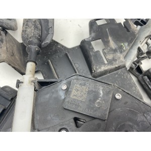 SERRATURA ANTERIORE DESTRA FORD Fiesta 6° Serie 8a61-a21978-ad (08 17) 4 pin