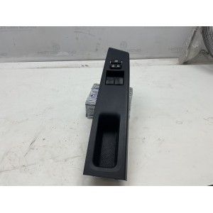 PULSANTIERA ANTERIORE SINISTRA TOYOTA Yaris Serie 74232-0D330 (17 20)