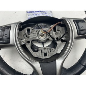 Volante Toyota YARIS dal 2011 al 2014
