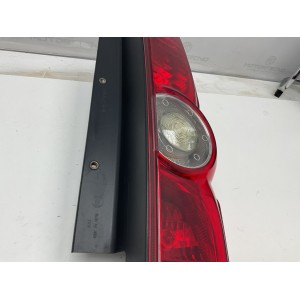 STOP FANALE POSTERIORE DESTRO FIAT Doblo Serie 00518305640 (09 15)