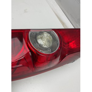 STOP FANALE POSTERIORE DESTRO FIAT Doblo Serie 00518305640 (09 15)