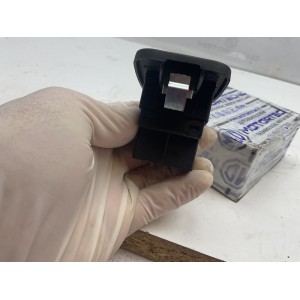 Pulsante interruttore, alza vetri anteriore destro Lancia Y  2003 2006