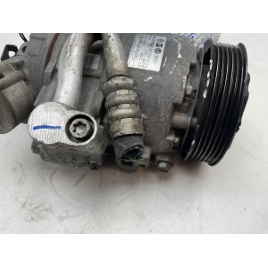 COMPRESSORE Aria condizionata  VOLKSWAGEN Polo 4° Serie 6Q0 820 803D AUA, BBY, BKY Benzina 1400 (01 09)