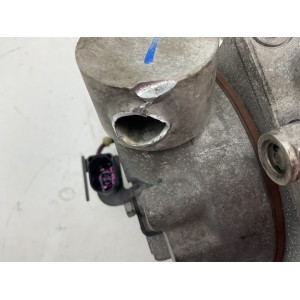 COMPRESSORE Aria condizionata  VOLKSWAGEN Polo 4° Serie 6Q0 820 803D AUA, BBY, BKY Benzina 1400 (01 09)