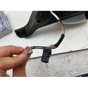 SPECCHIETTO RETROVISORE SINISTRO PEUGEOT 208 Serie 2326.73.077 (12 19) calotta grigio metallizzato 7 pin tutte le motorizzazioni