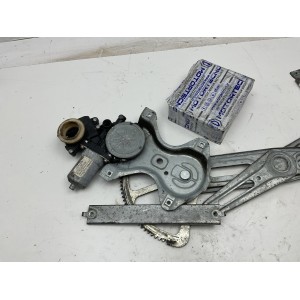 ALZACRISTALLO ELETTRICO ANTERIORE  SINISTRA SX TOYOTA Yaris Serie 857200D110B (05 08)