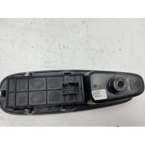 PULSANTIERA ANTERIORE SINISTRA FIAT 500 L Serie Trekking/Cross 735521978 (12 in poi)