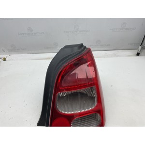 STOP FANALE POSTERIORE DESTRO RENAULT Twingo II serie 8200387889 (07 14)
