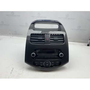 AUTORADIO COMPLETA DI MASCHERINA COLORE CARBONIO CHEVROLET Spark 2° Serie 95298824 (12)