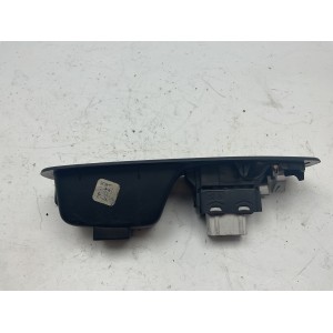 PULSANTIERA ANTERIORE DESTRA PEUGEOT 208 3P (12 19)