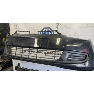 Paraurti anteriore VOLKSWAGEN GOLF 6 TDI colore nero - no fendinebbia