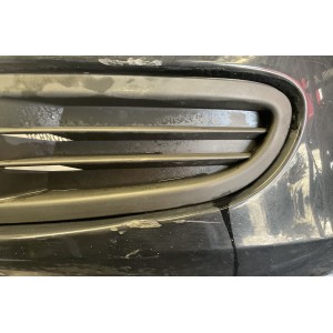 Paraurti anteriore VOLKSWAGEN GOLF 6 TDI colore nero - no fendinebbia