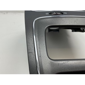 MASCHERINA AUTORADIO DODGE JOURNEY (09 16)
