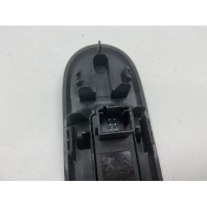 PULSANTE ALZA VETRO ALZA CRISTALLI ANTERIORE DESTRO PEUGEOT 3008 (09 16) 96-650-618-ZD