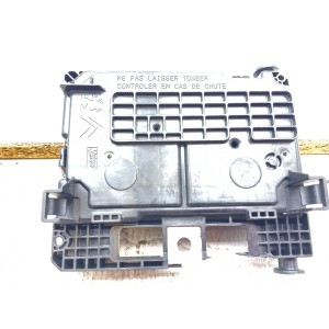 BSM R08 CENTRALINA VANO MOTORE FUSIBILI CITROEN DS3 C3 PICASSO 9667199680 (09 16)